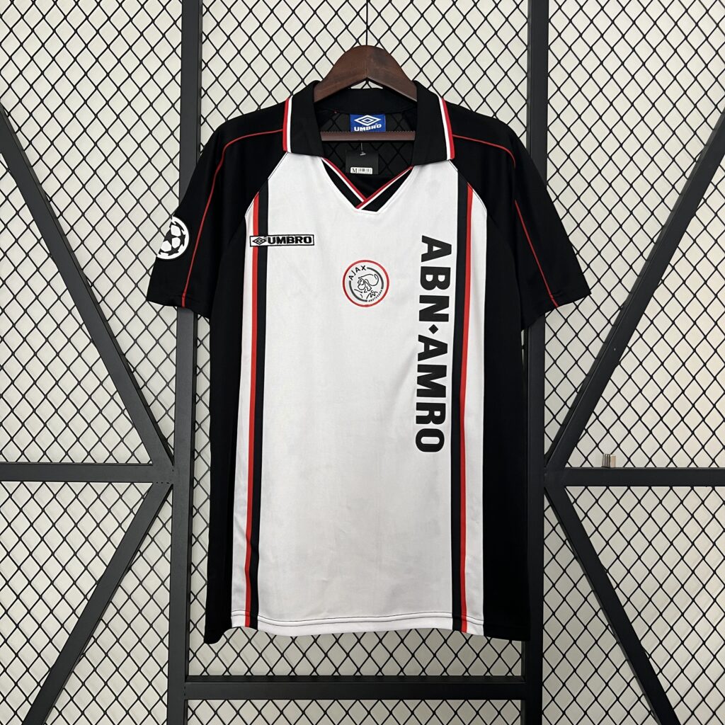 Ajax 98-99 Away