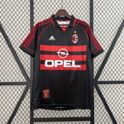 AC Milan third away