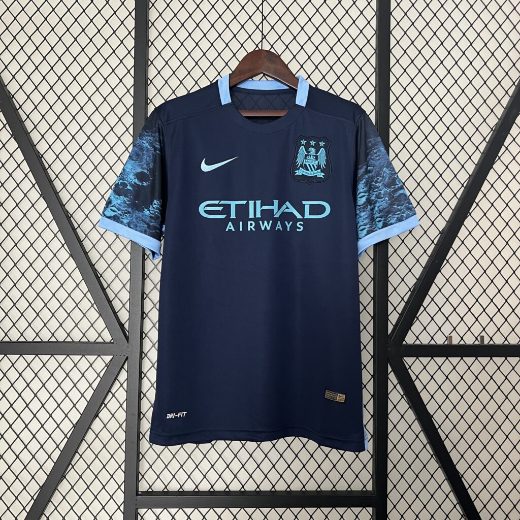 Manchester City 15-16 Away