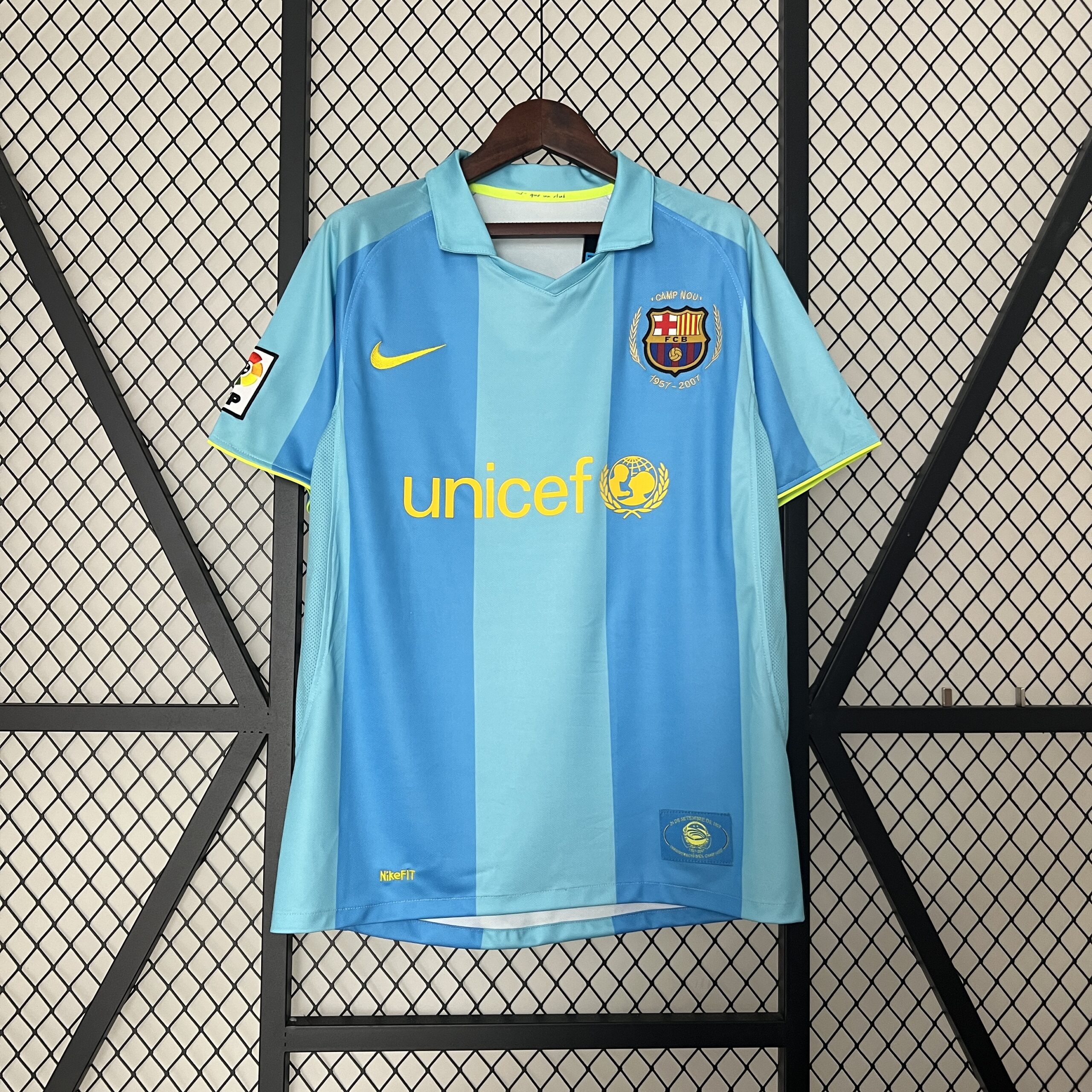 Barcelona 07-08 Away Barcelona 07-08 Away