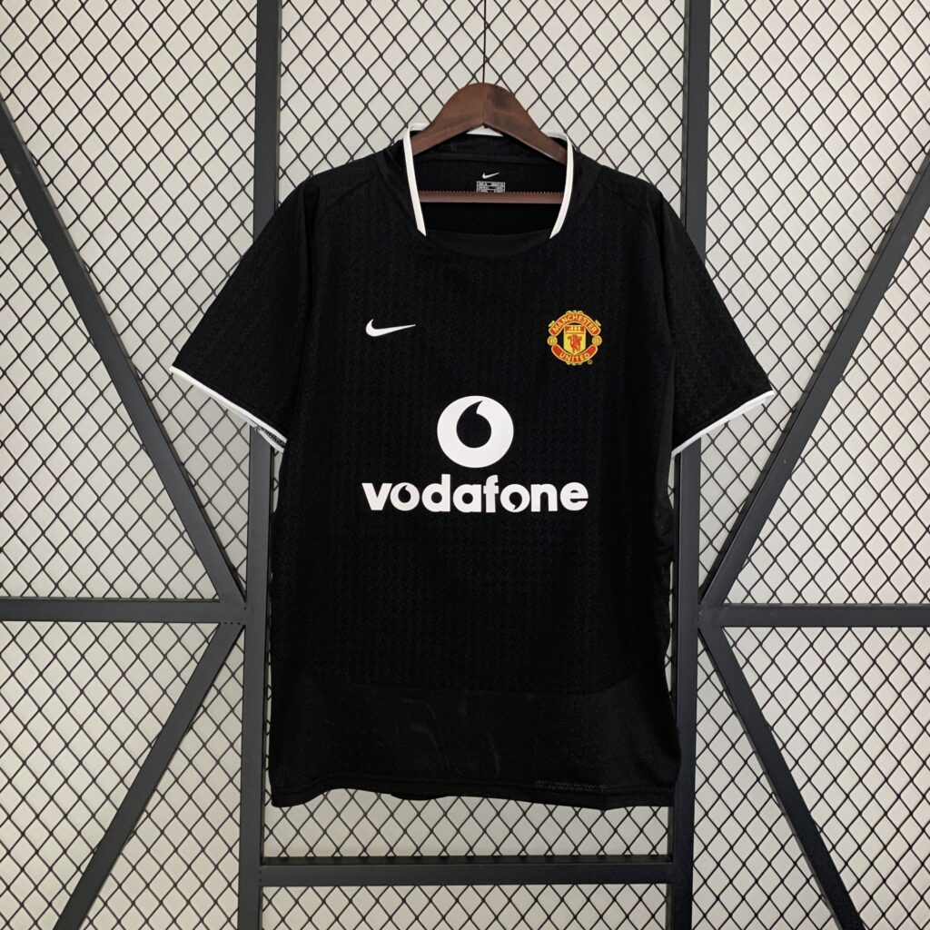 M-U 03-04 Away