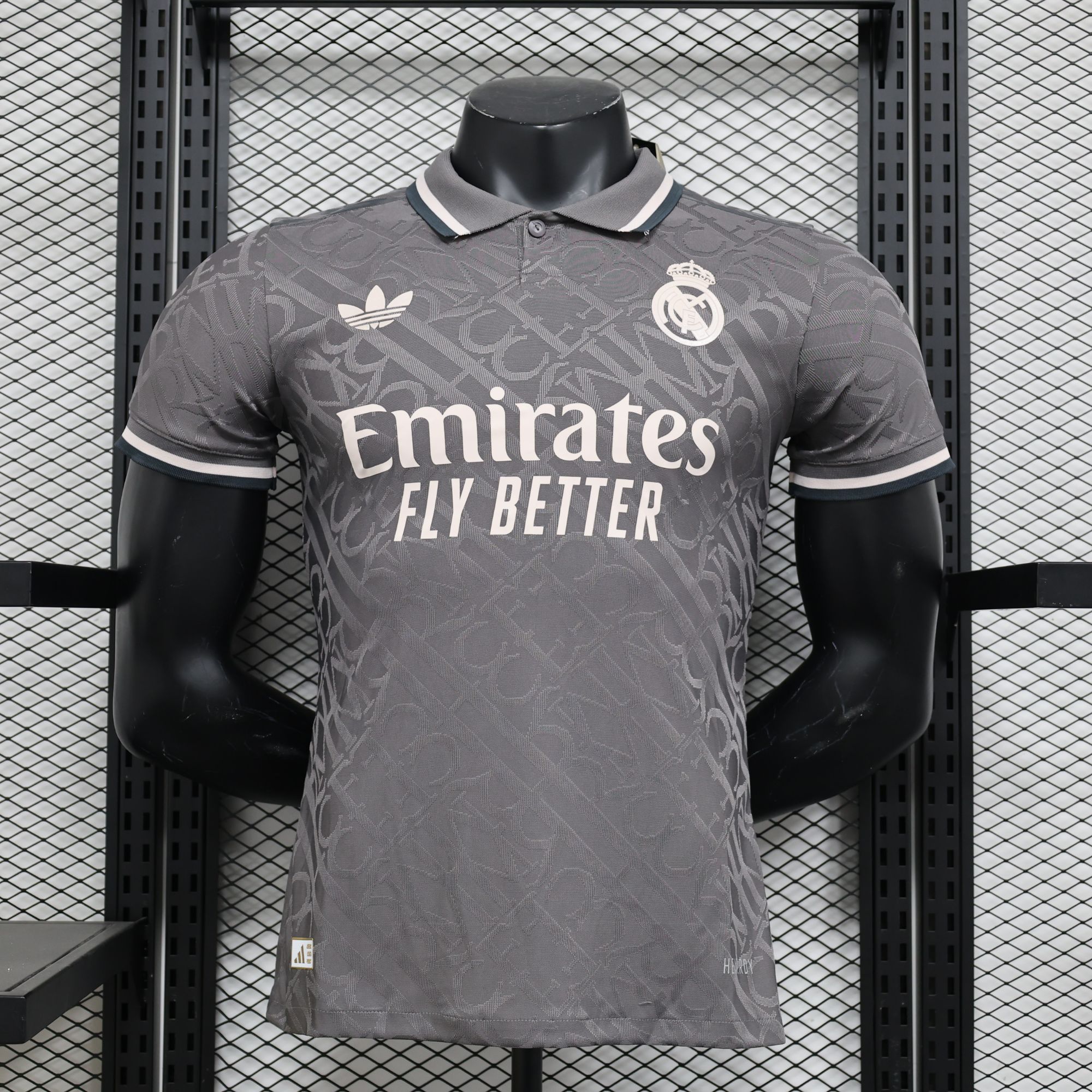 24-25 Player Real Madrid Third Away 24-25 Player Real Madrid Third Away