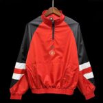 P28 Windbreaker Mu red