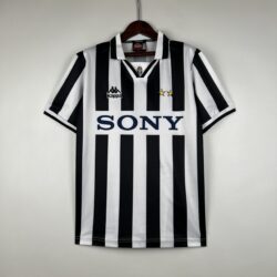 Juventus 96-97 Home