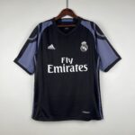 Real Madrid 16-17 Third Away