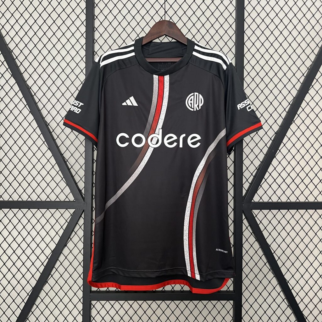 24-25 River Plate third away