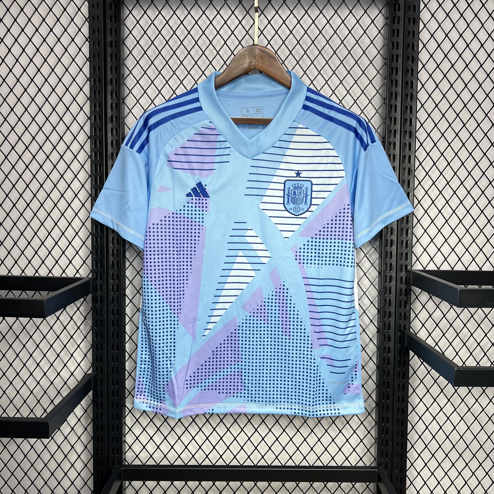 Spain 2024-25 Euro Goalkeeper uniform Jersey Spain 2024-25 Euro Goalkeeper uniform Jersey