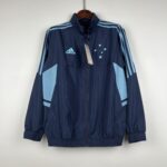 23-27 windbreaker Cruzeiro