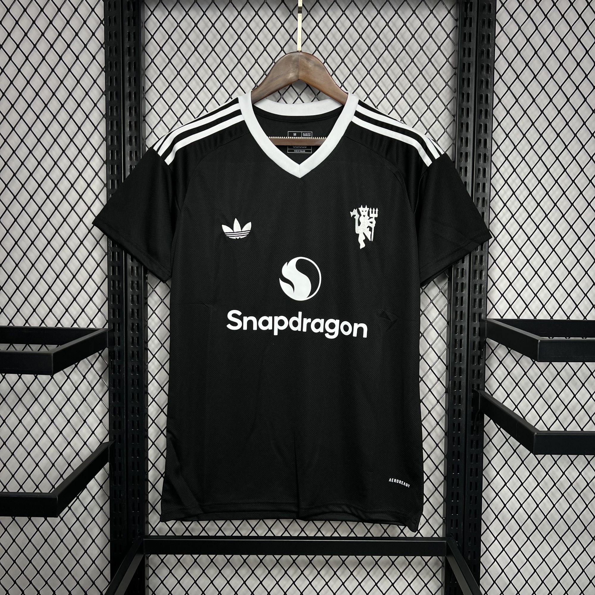 Manchester United 2024-25 Fourth goalkeeper Jersey