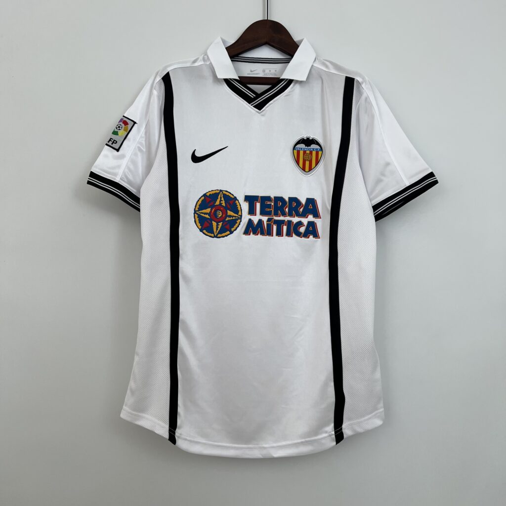 Valencia 00-01 Home