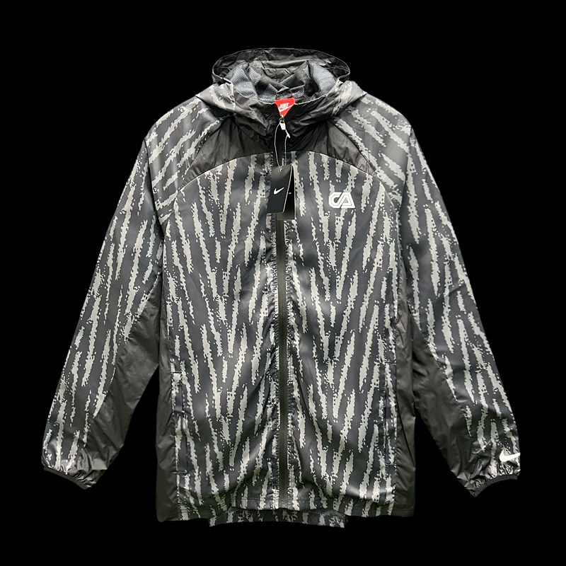 P30 Windbreaker Americas Black