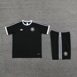 24-25 Germany black training set