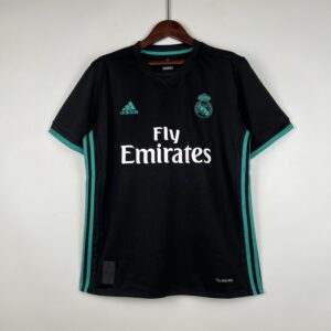 Real Madrid 17-18 Away