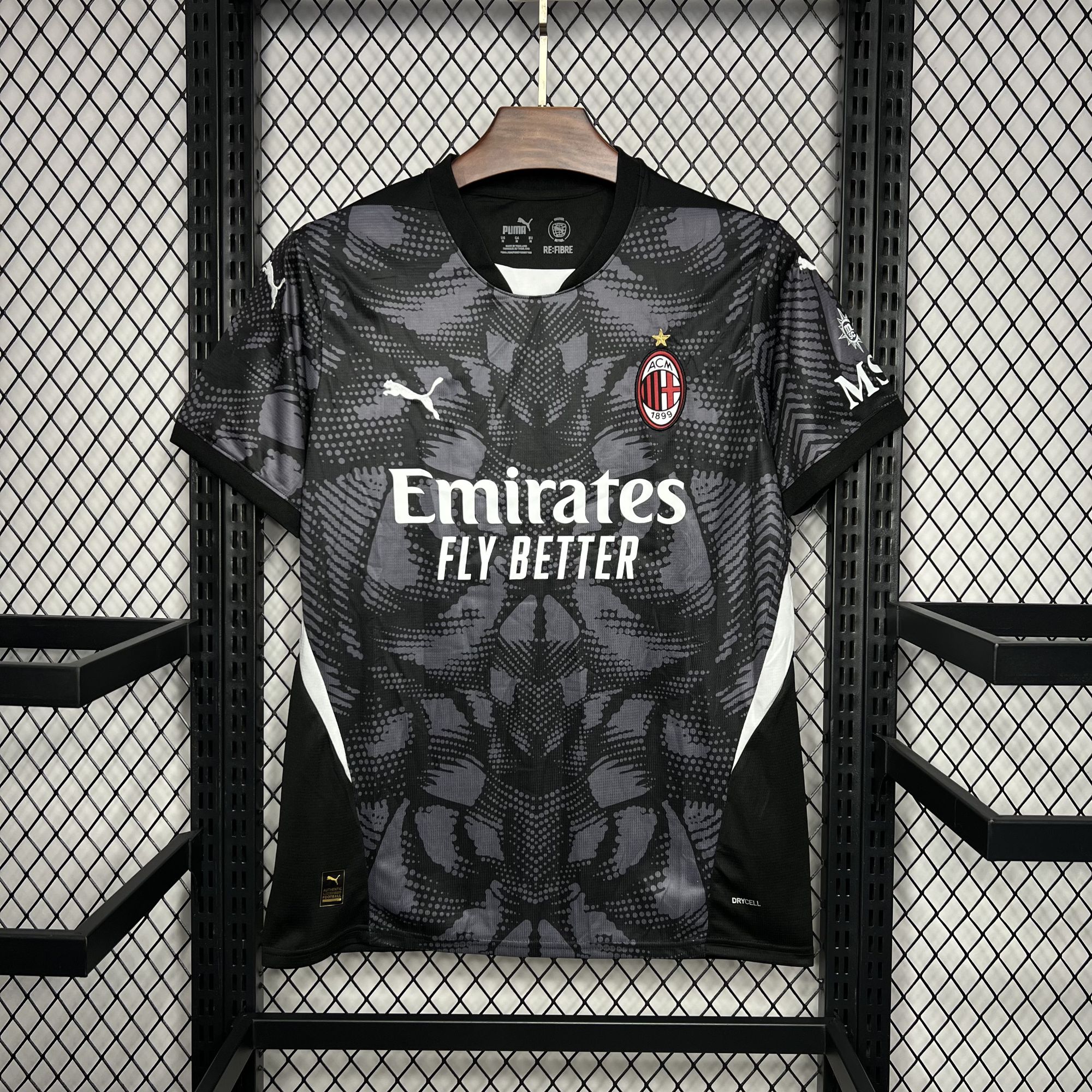 AC Milan 2024-25 Goalkeeper Jersey Black