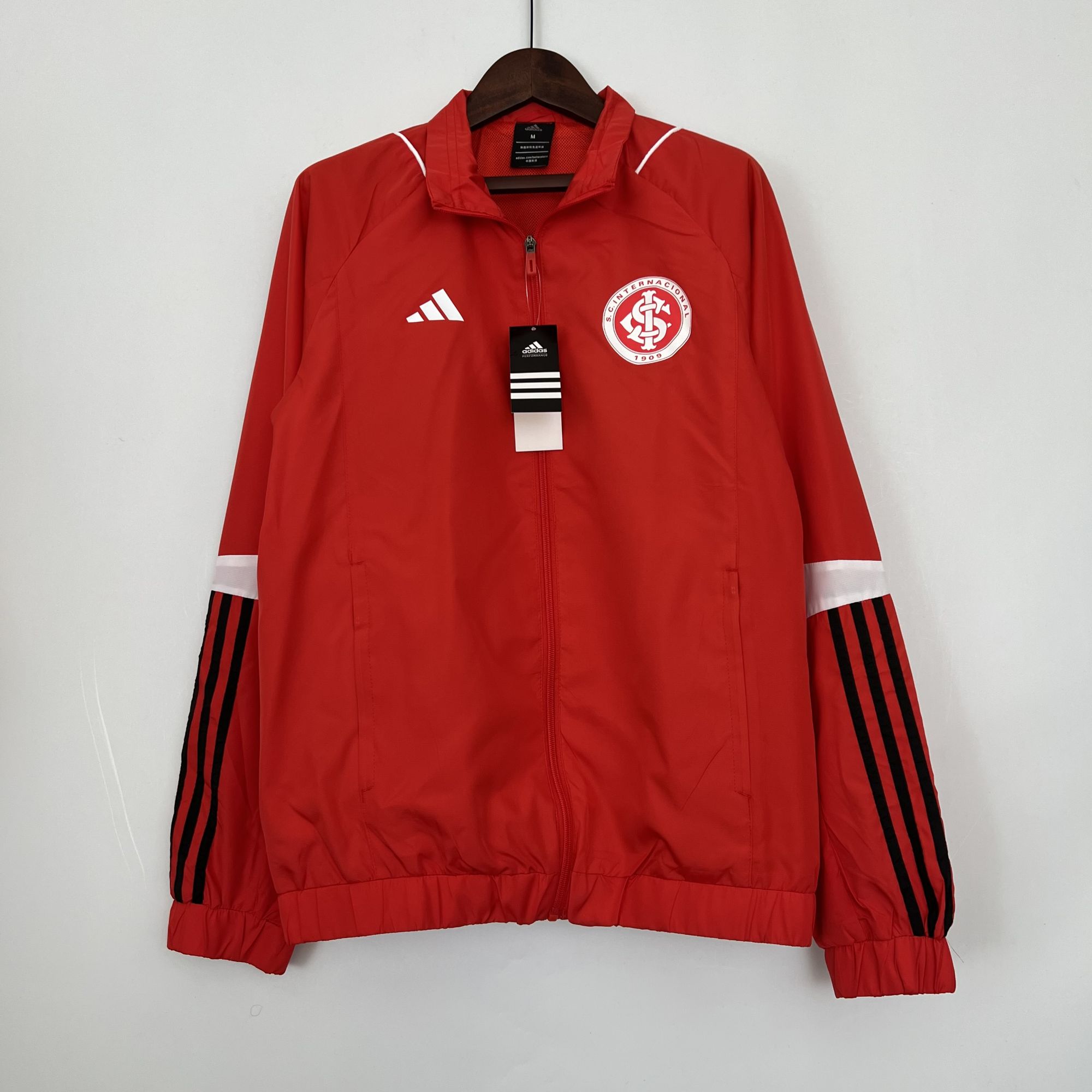 2023 new windbreaker Internacional red