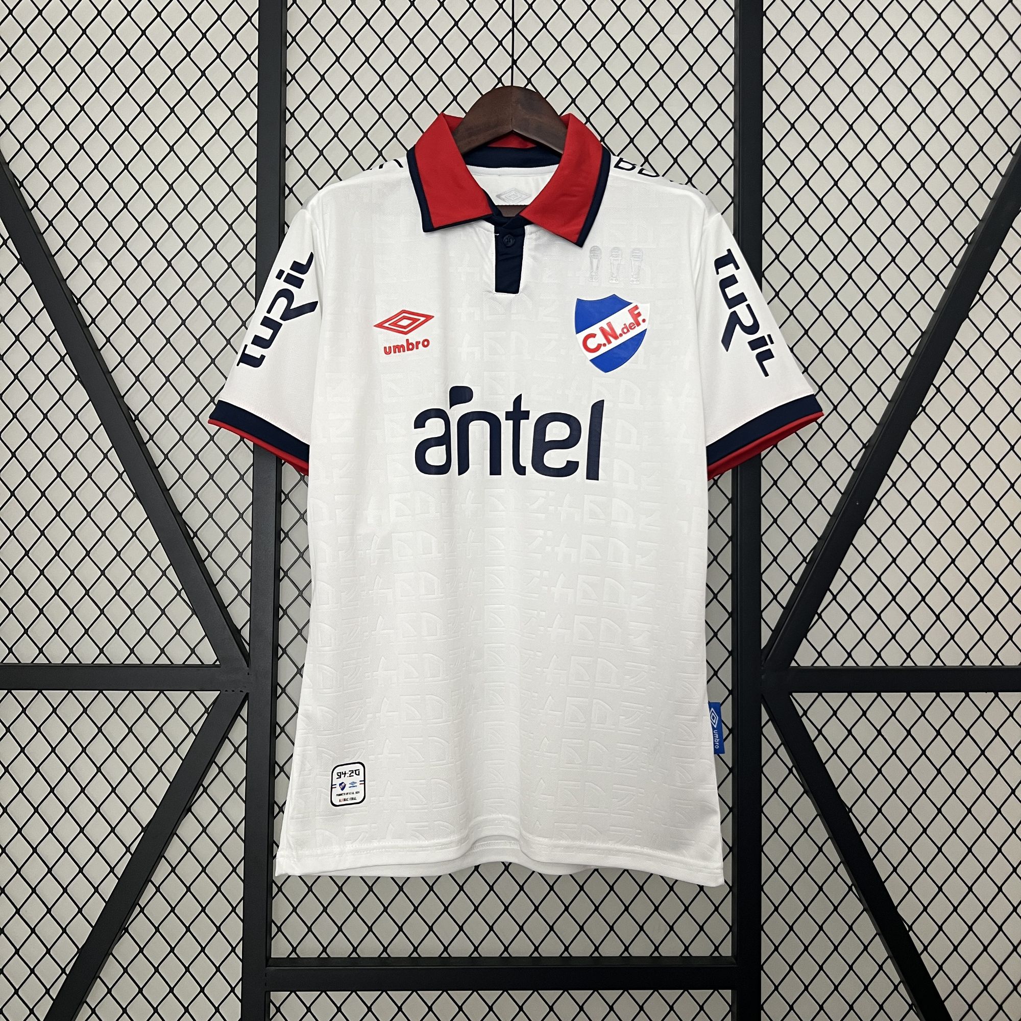 24-25 Uruguay Nacional Home
