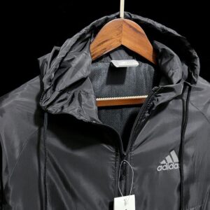 P30 Windbreaker Adidas Black