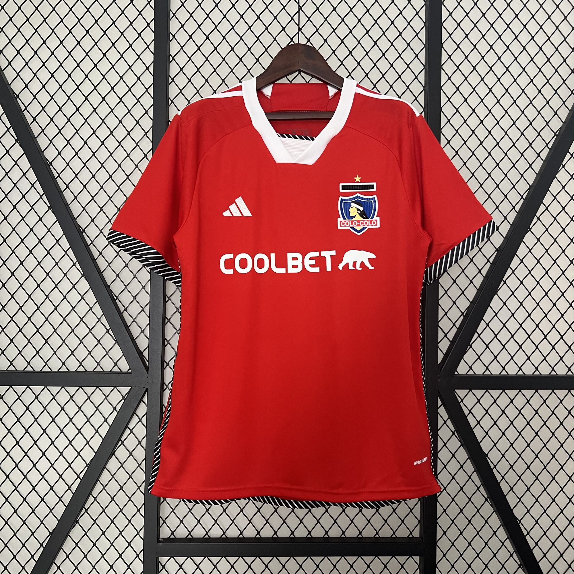 24-25 Colo Colo third away 24-25 Colo Colo third away
