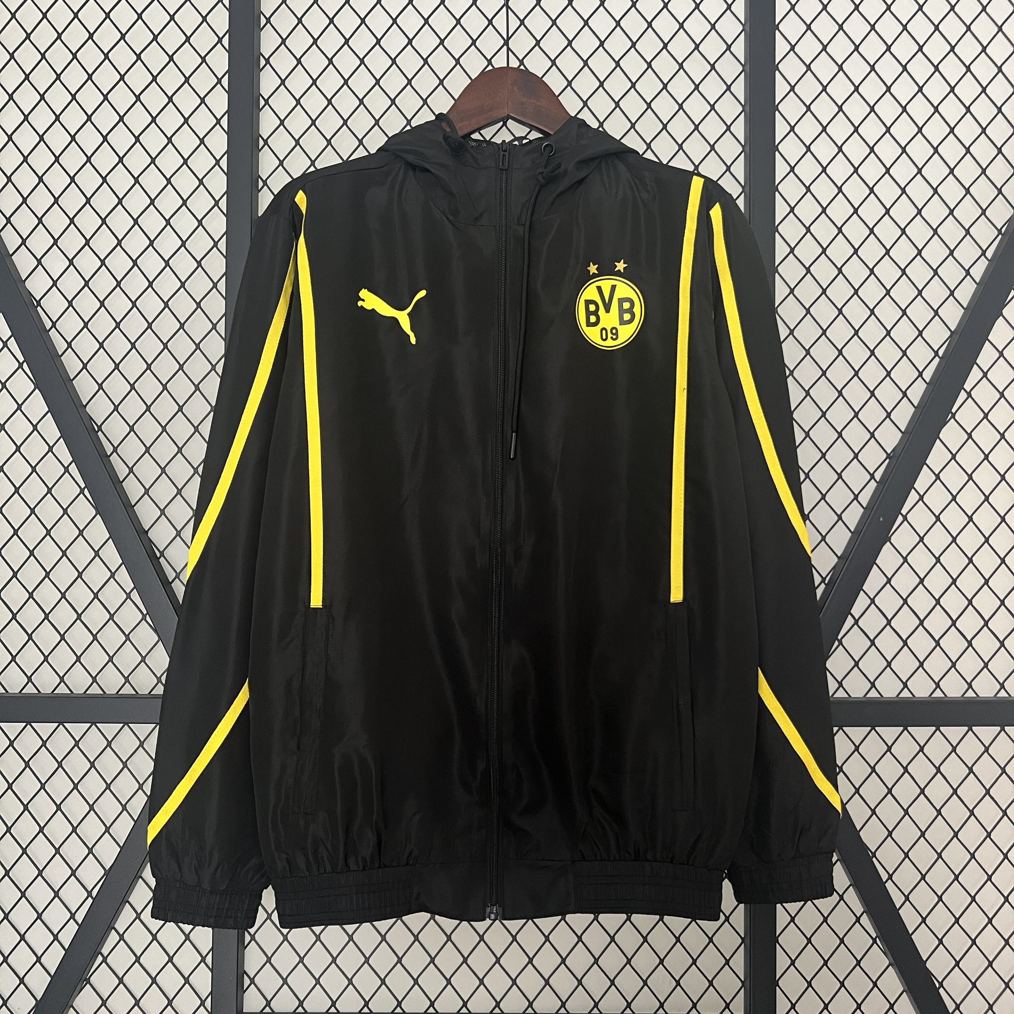 24-25 Dortmund Windbreaker