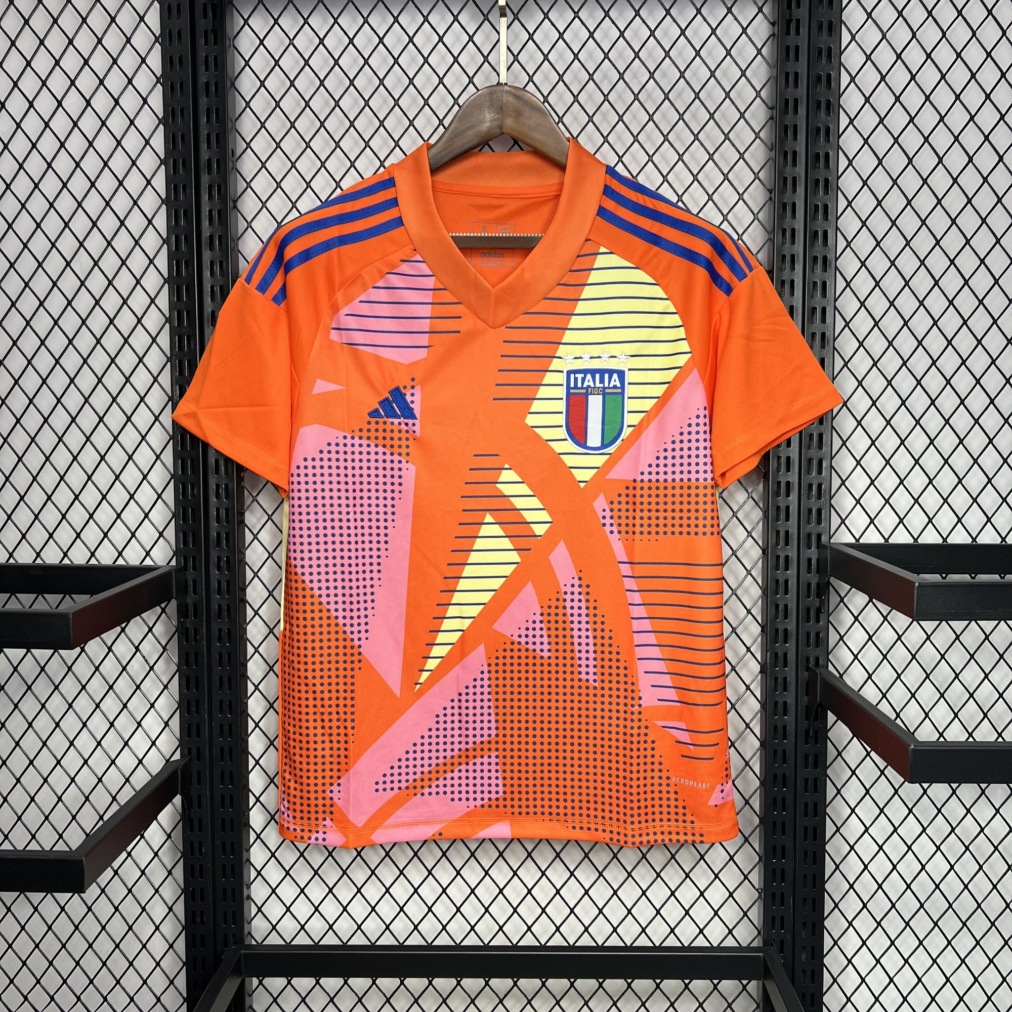 Italy 2024-25 Euro Goalkeeper uniform Jersey Italy 2024-25 Euro Goalkeeper uniform Jersey