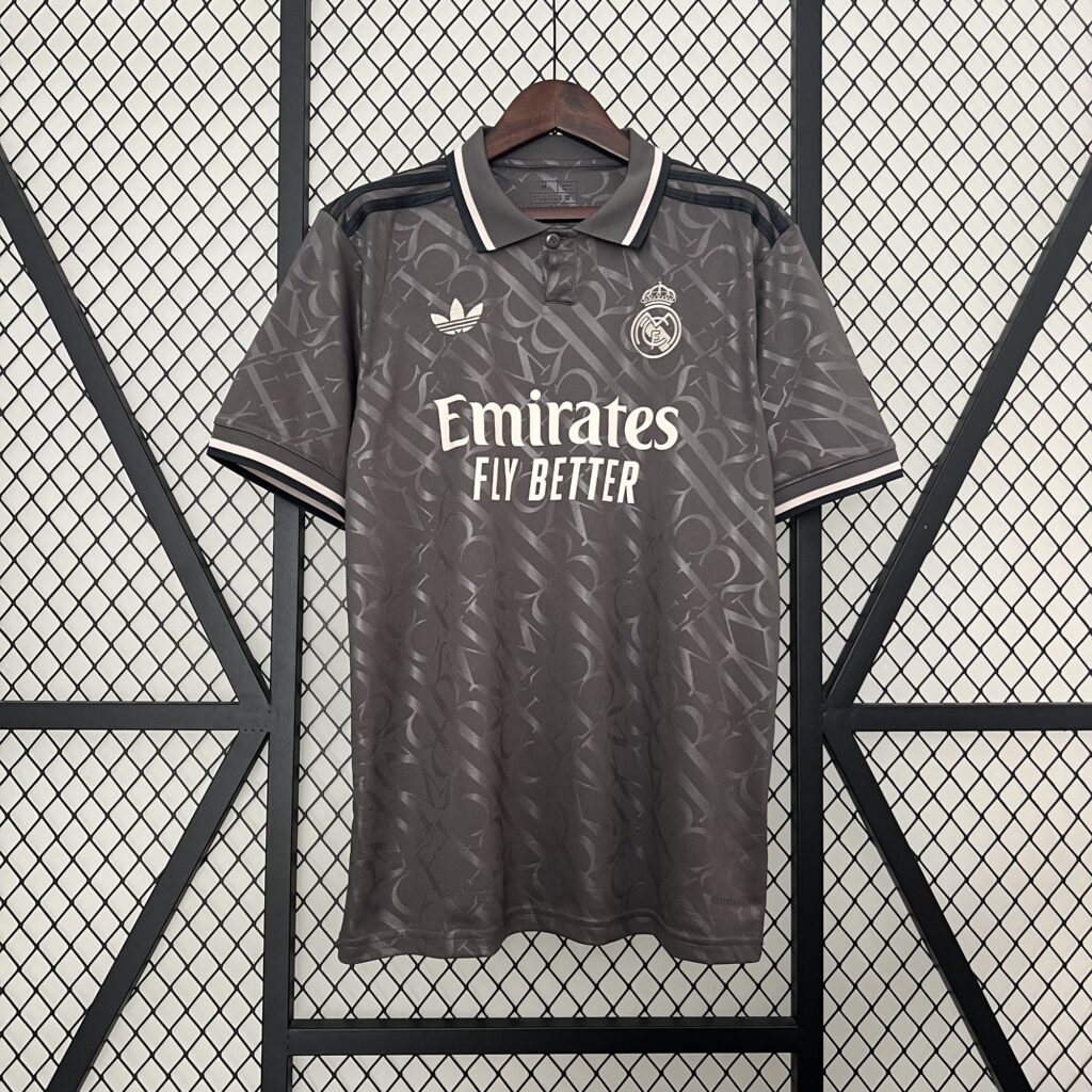 24-25 Real Madrid third away