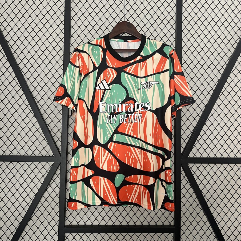 24-25 Arsenal pre-match suit