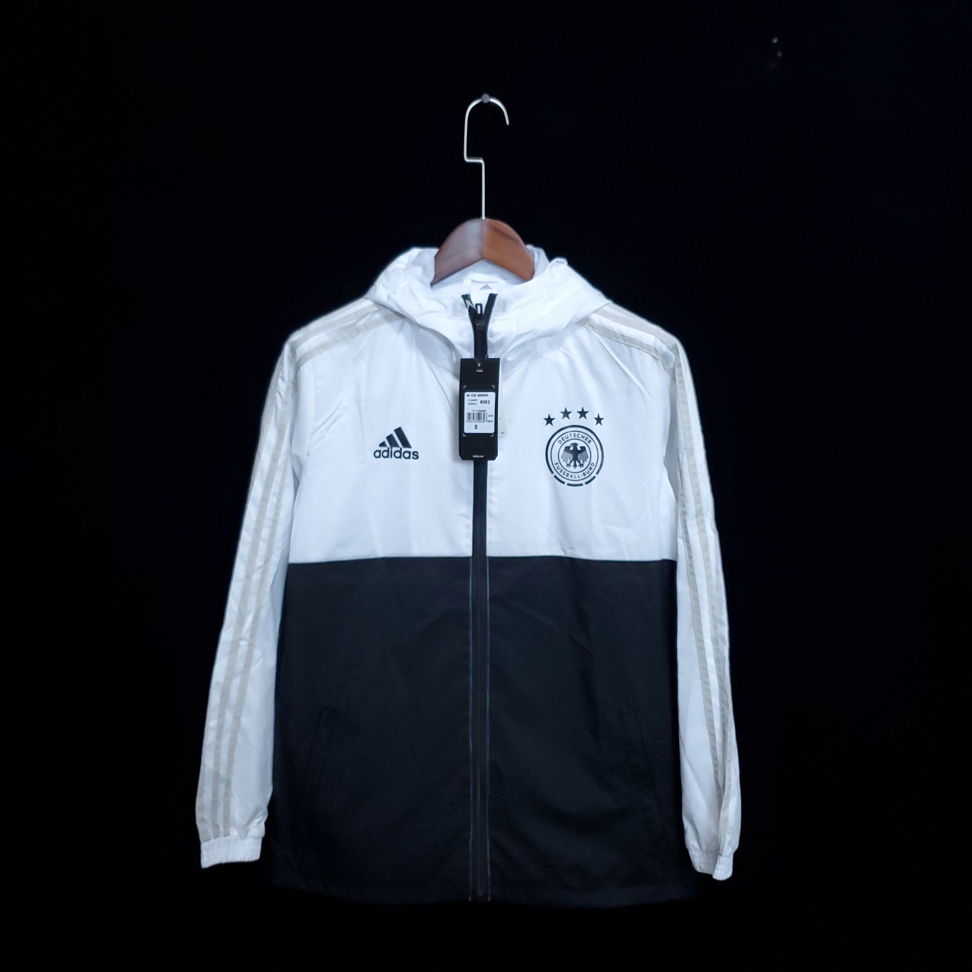 Windbreaker Germany white + black