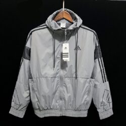 P30 Windbreaker Adidas Gray
