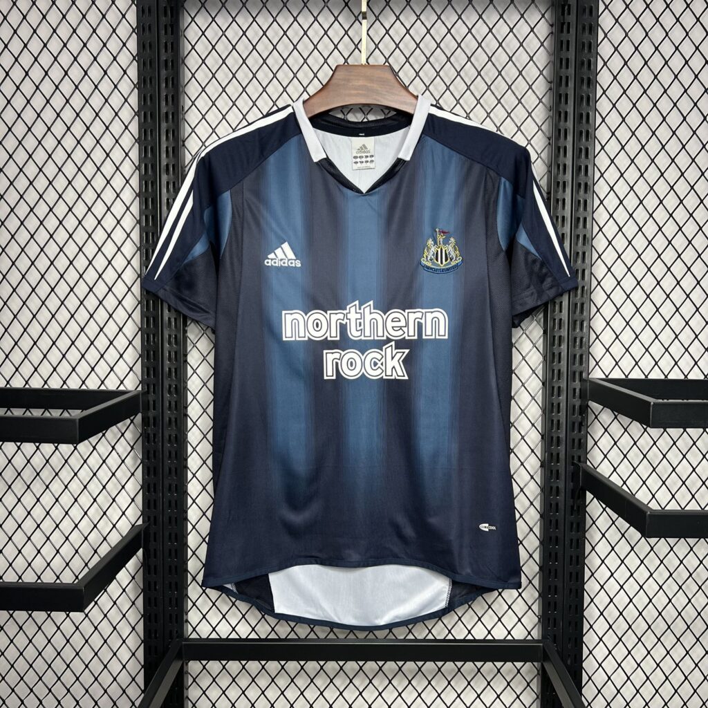 Newcastle United 2004-05 Away Retro Jersey