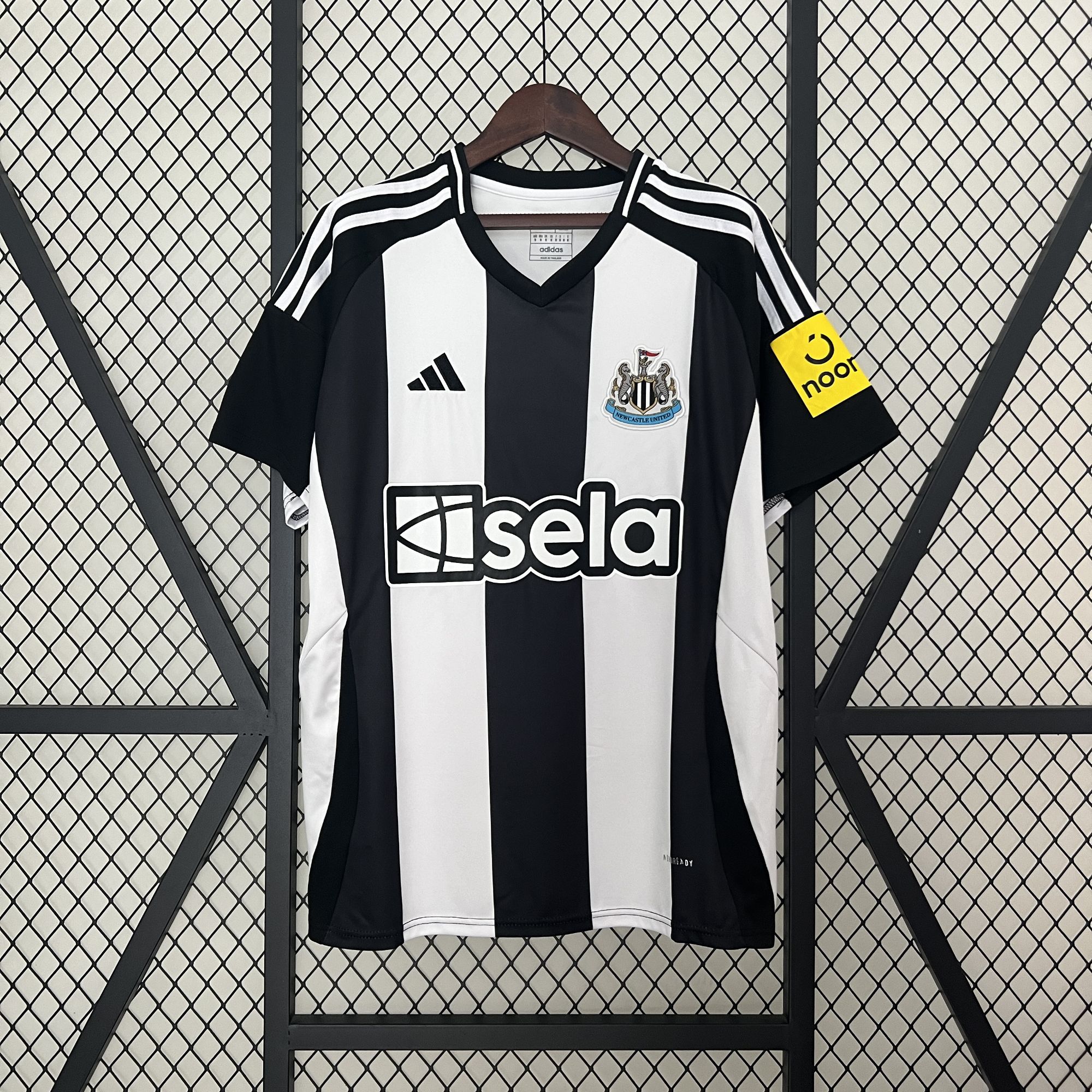 24-25 Newcastle United Home