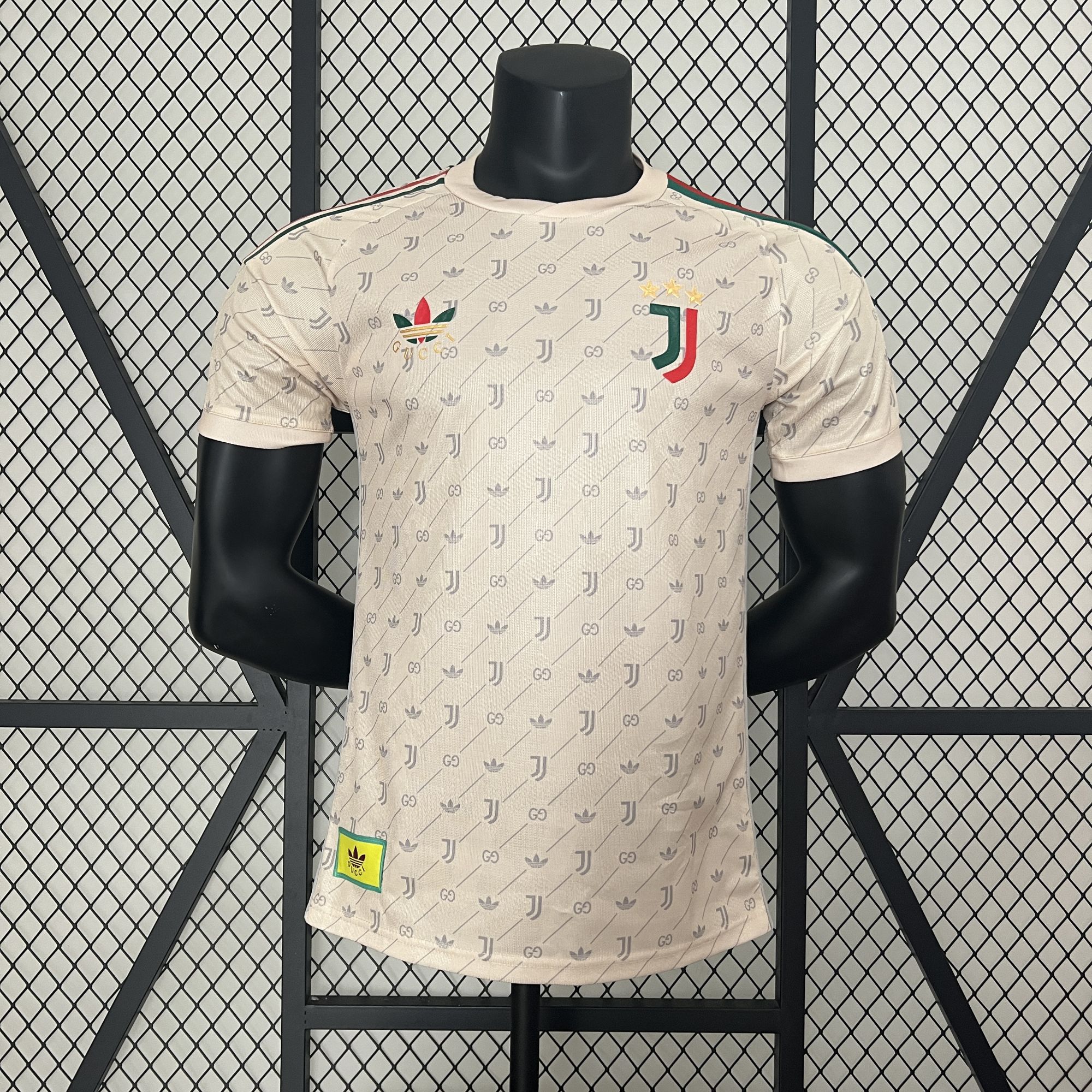 24-25 Player Juventus co-branded version 24-25 Player Juventus co-branded version