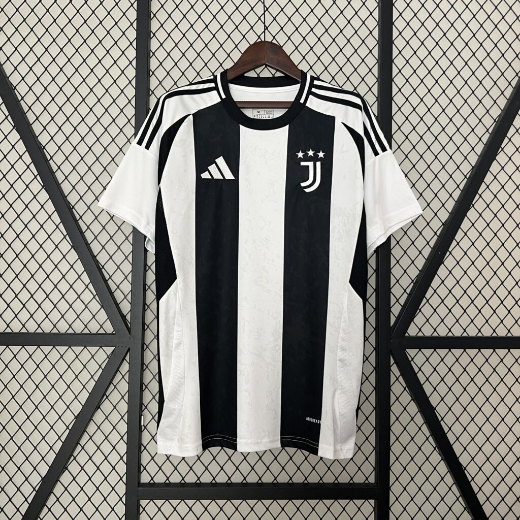 24-25 Juventus Home