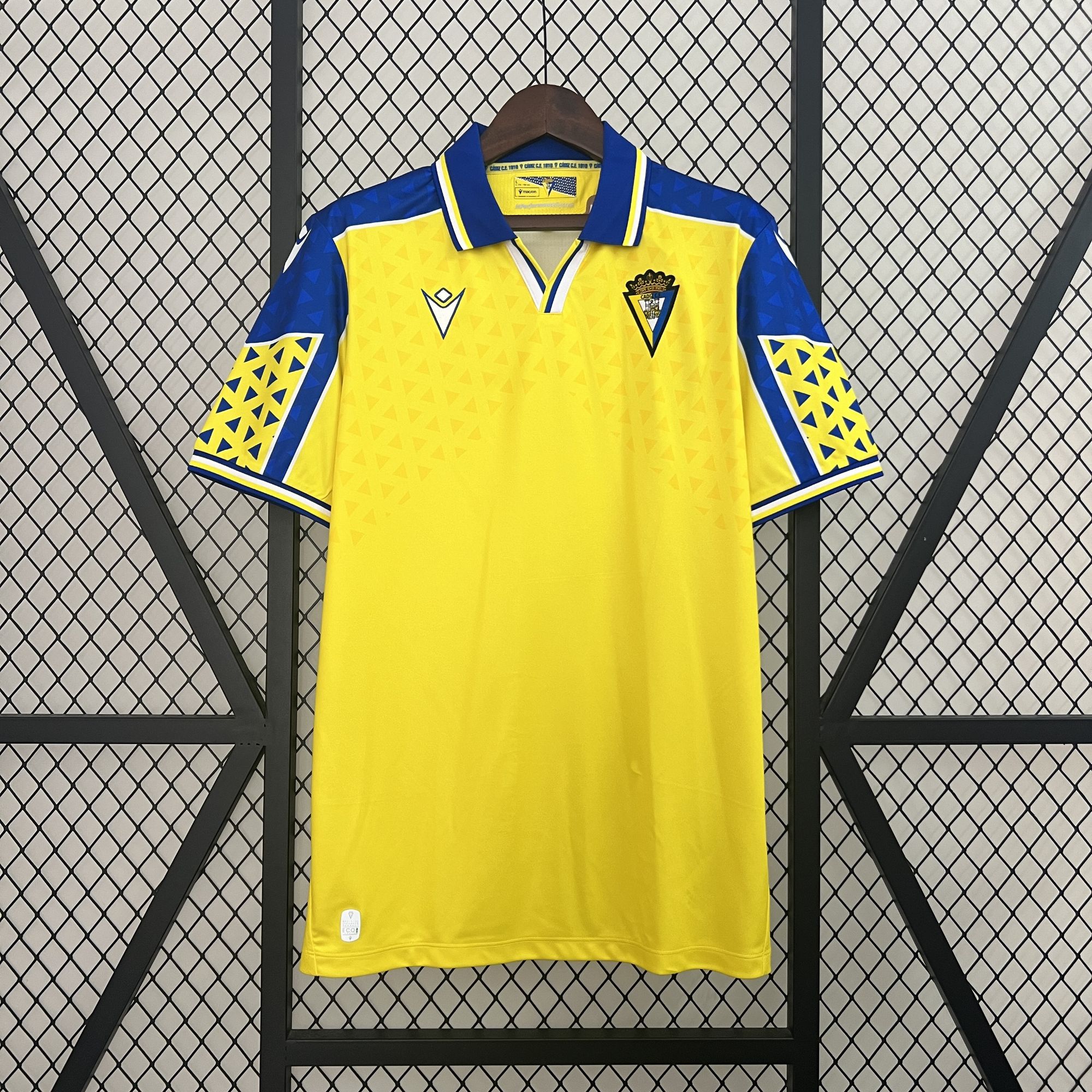 24-25 Cadiz Home