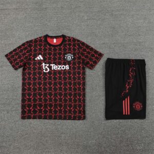 24-25 man u red black training set