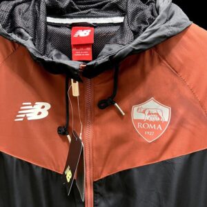 P28 Windbreaker Roma Red+black