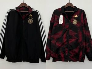 2022 Germany Trench Coat Reversible Black and Red
