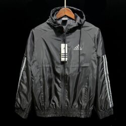 P30 Windbreaker Adidas Black