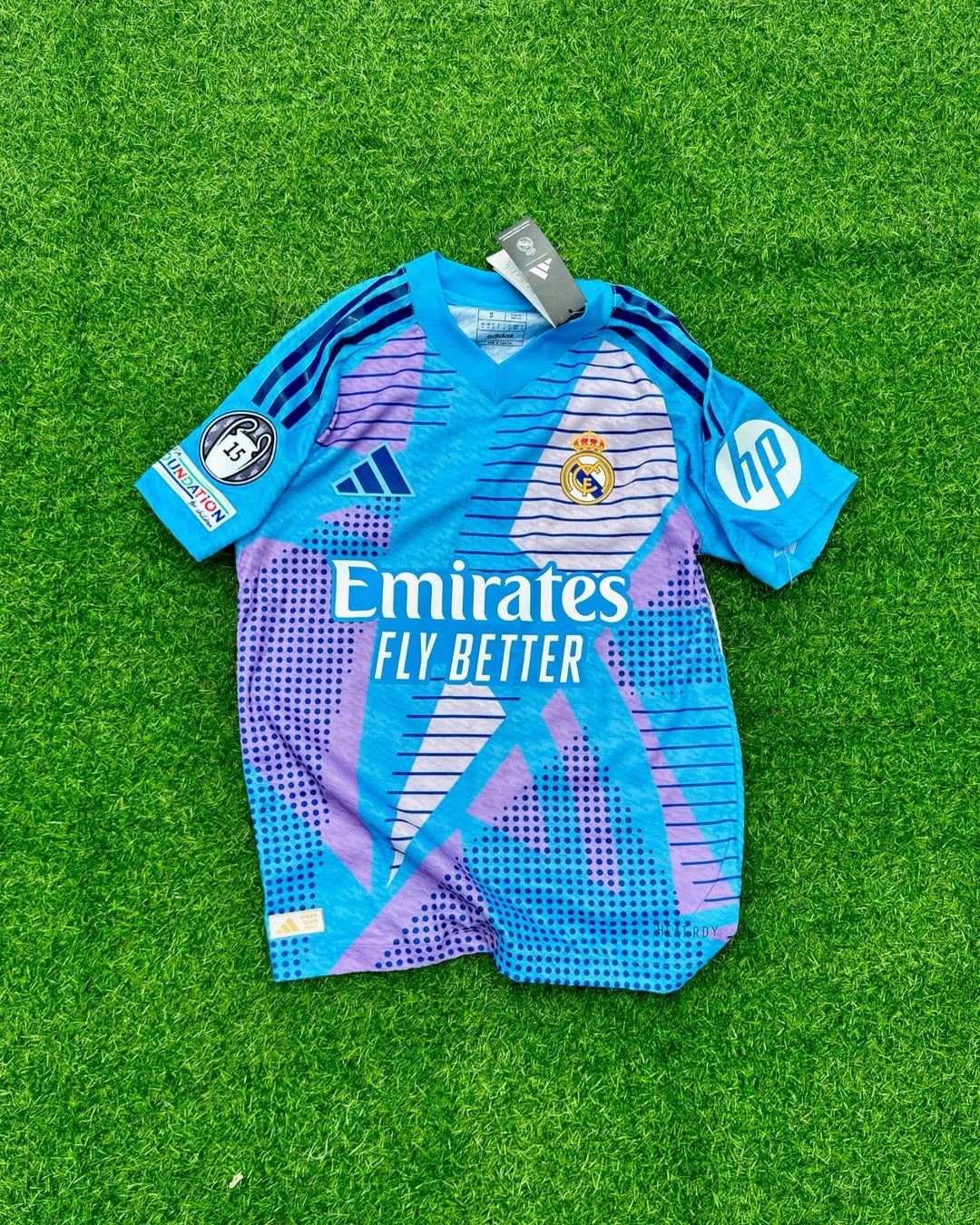 2024-2025 REAL MADRID GOALKEEPER JERSEY 2024-2025 REAL MADRID GOALKEEPER JERSEY