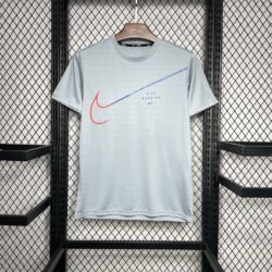 Nike #1036 light grey T-shirt