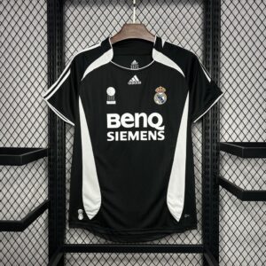 Real Madrid 2006-07 Third Away Retro Jersey