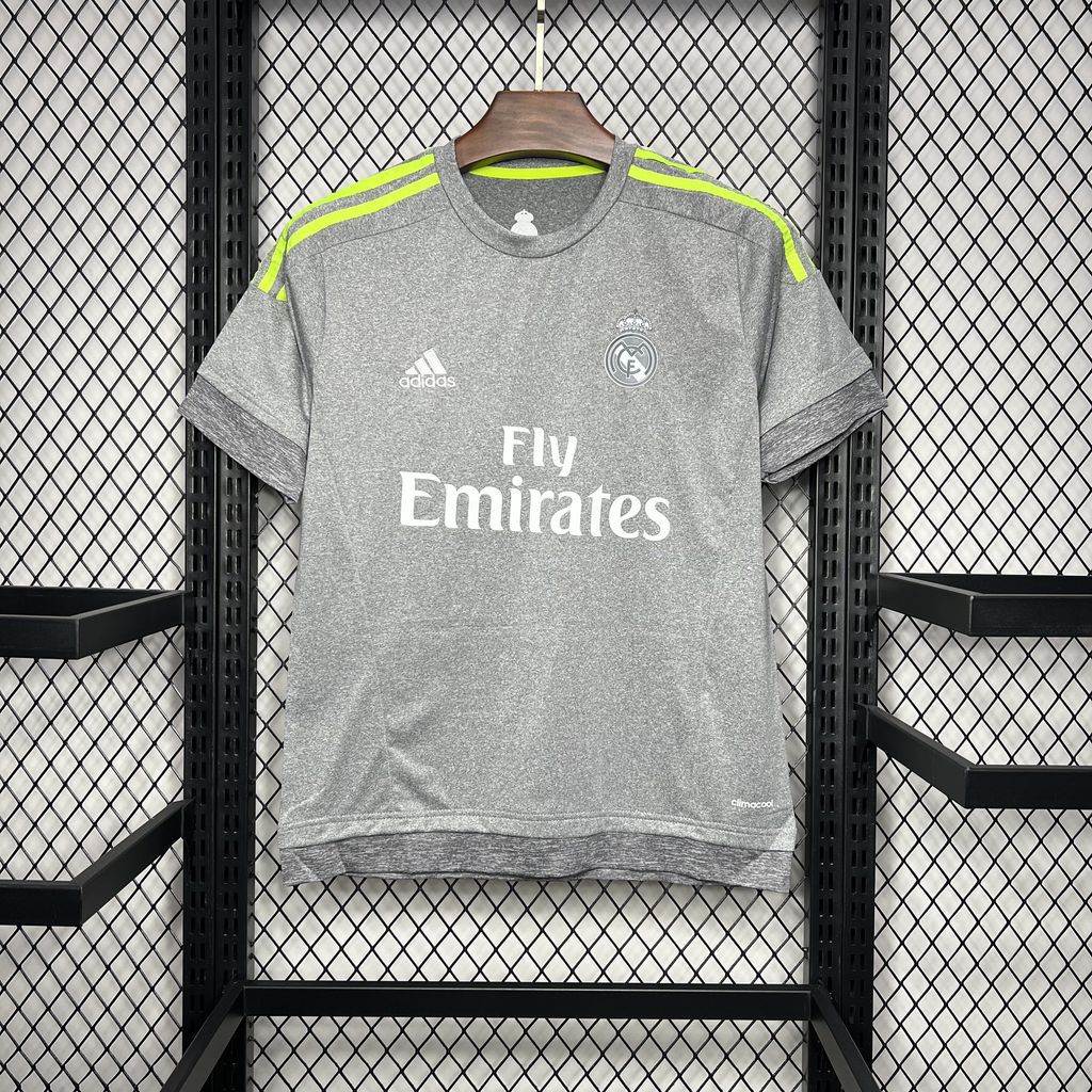 Real Madrid 2015-16 Away Retro Jersey Real Madrid 2015-16 Away Retro Jersey