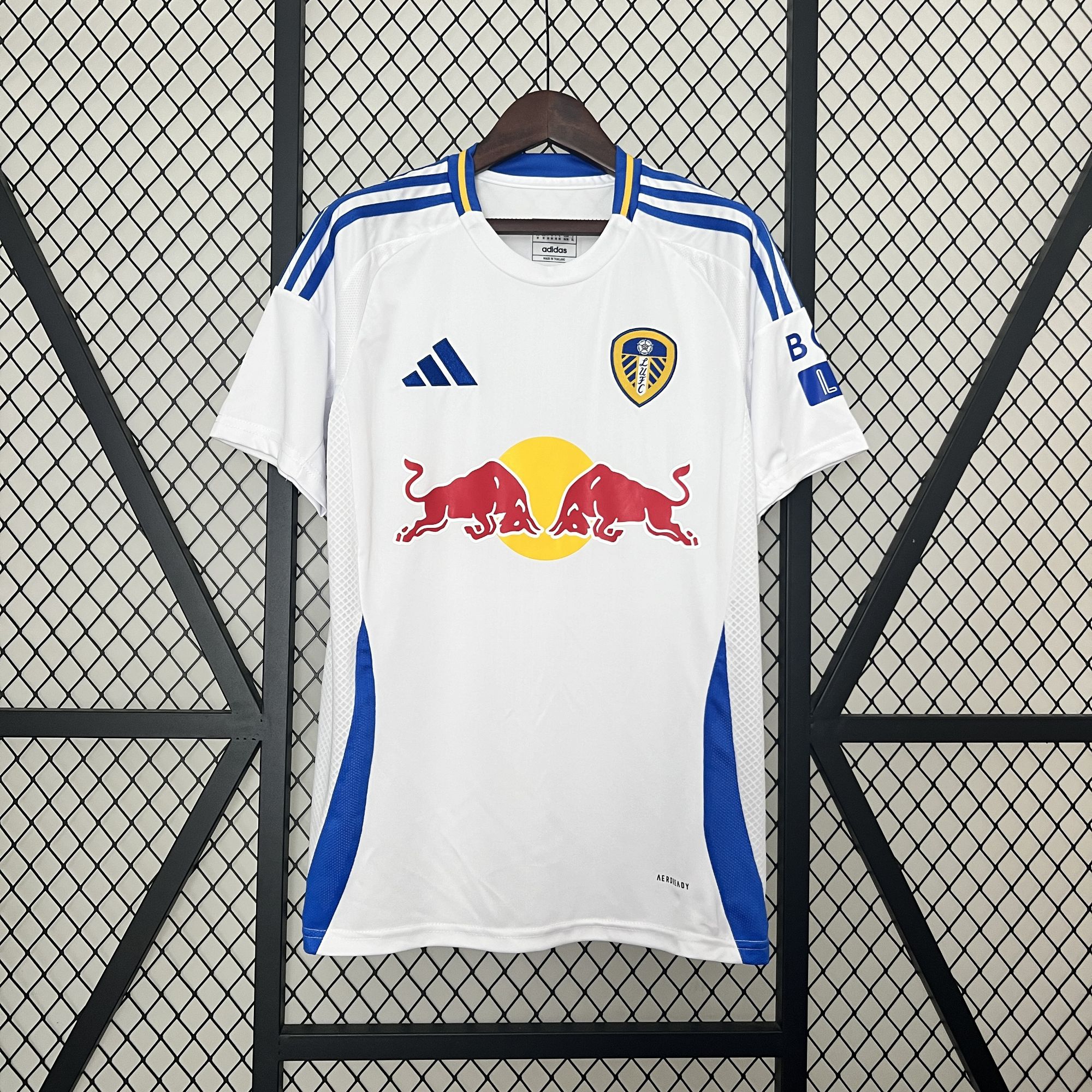 24-25 Leeds United Home