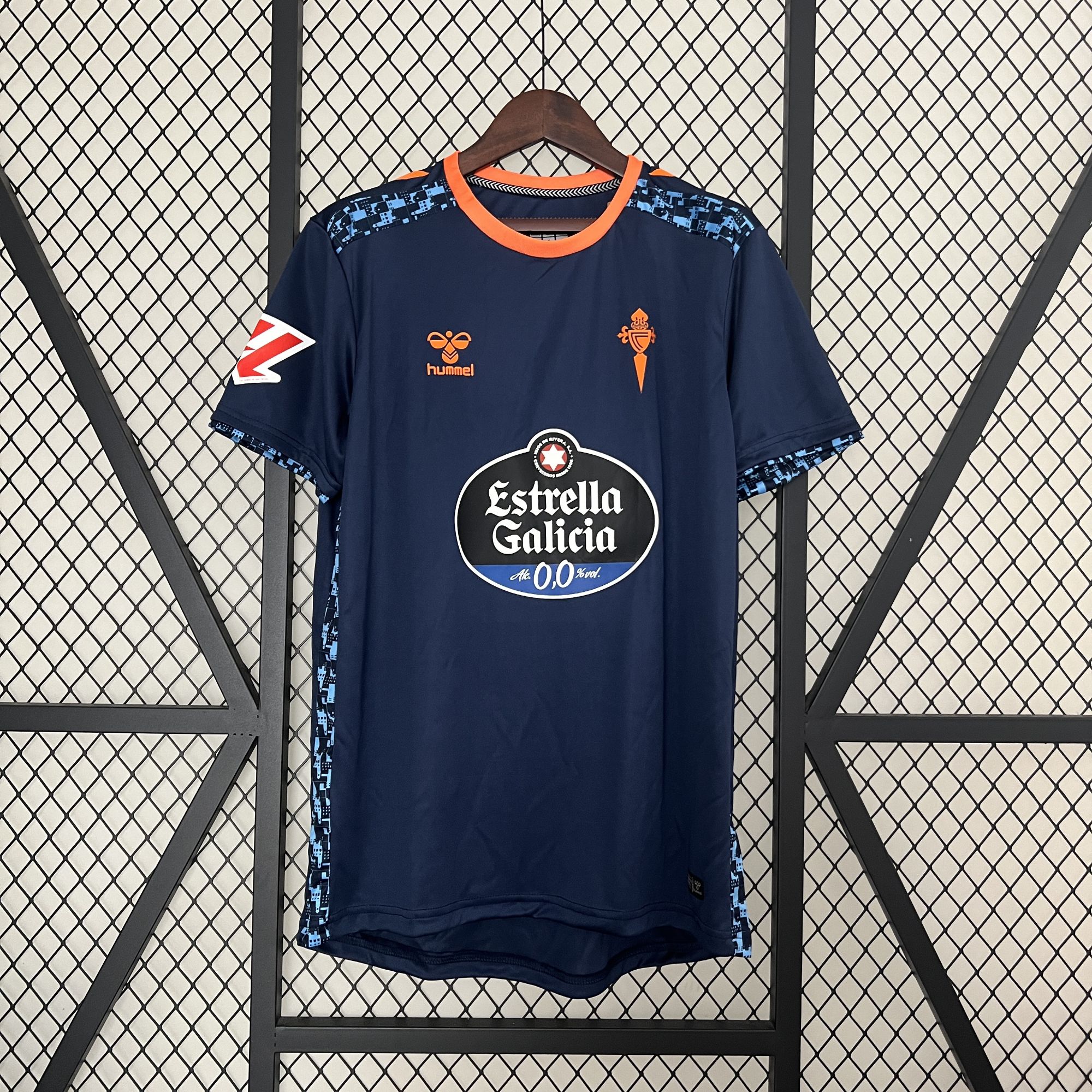 24-25 Celta Away 24-25 Celta Away