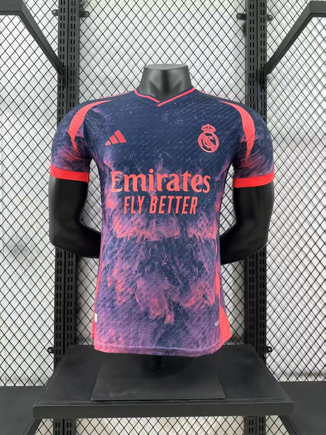 24-25 Real Madrid Players Special Edition 24-25 Real Madrid Players Special Edition