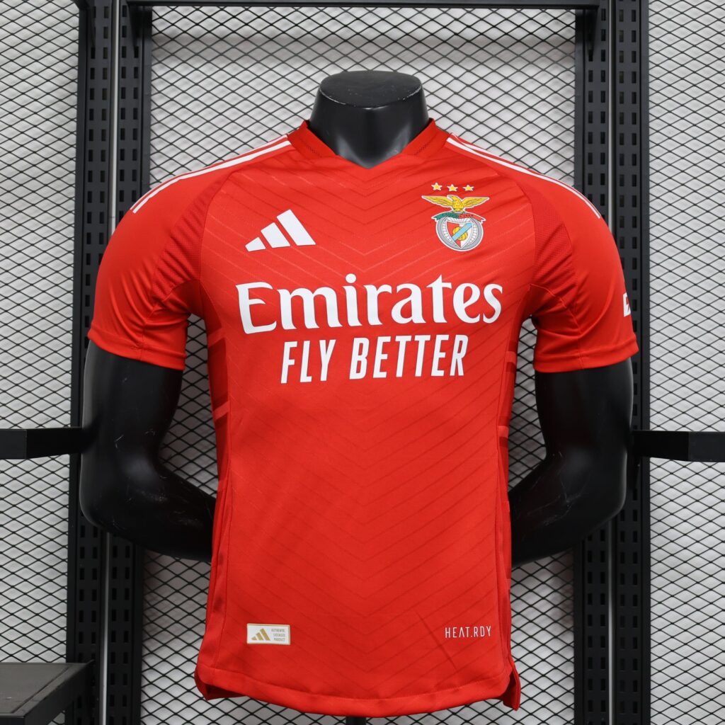 24-25 Player Benfica Home