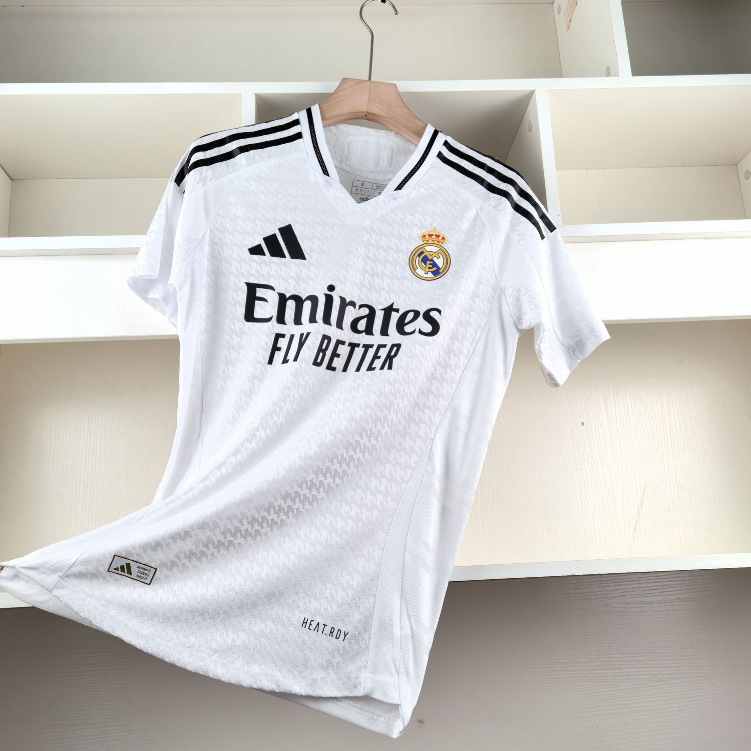Real Madrid 2024-25 Home Kit - Player Version Real Madrid 2024-25 Home Kit - Player Version