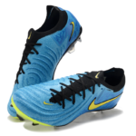 Nike Phantom Boots🔥