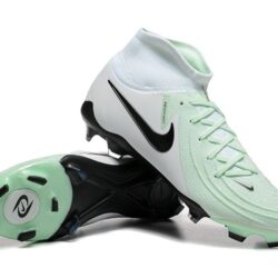 NIKE PHANTOM BOOTS🔥