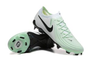NIKE PHANTOM BOOTS