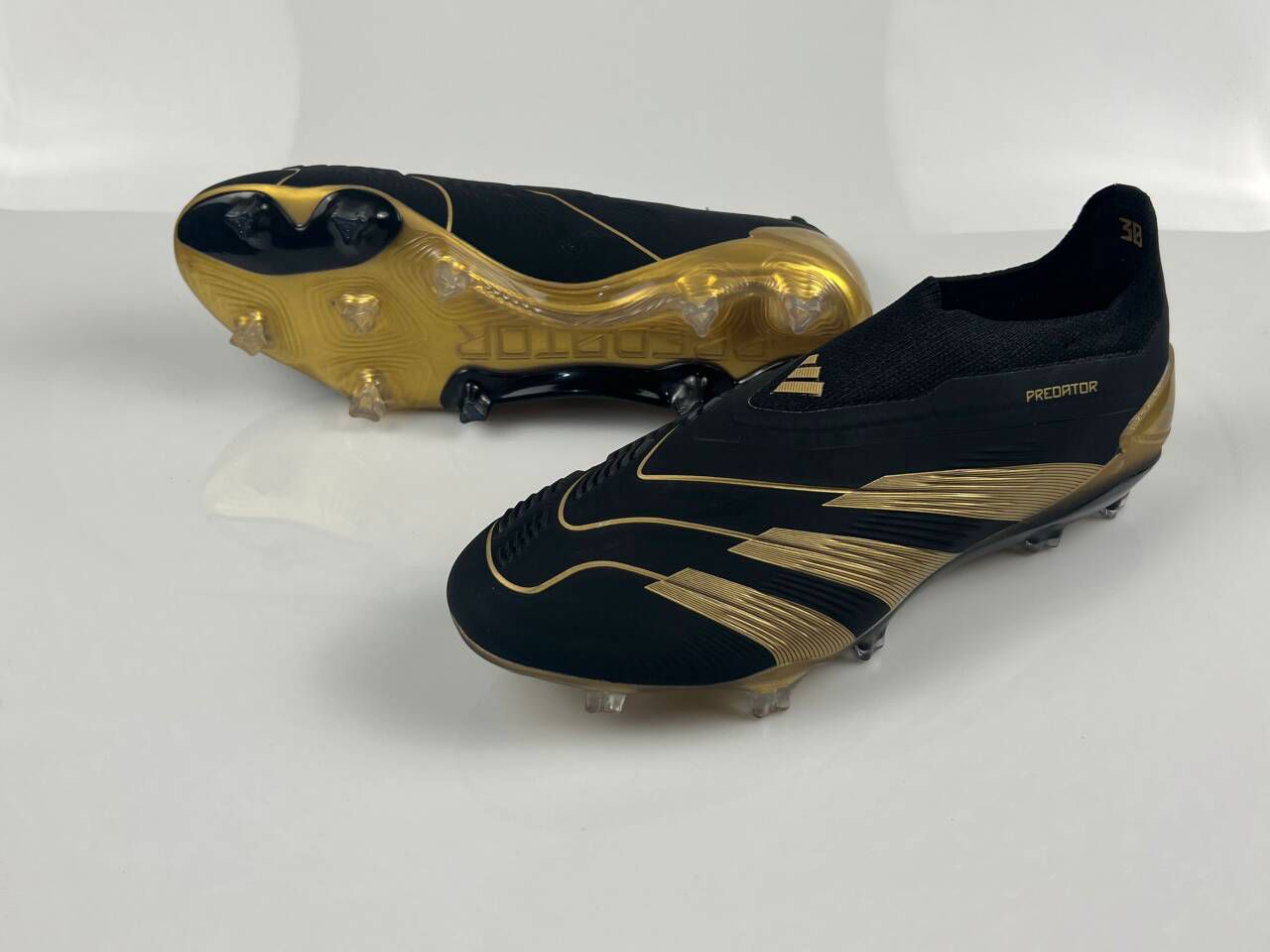 ADIDAS PREDATOR BOOTS🔥 ADIDAS PREDATOR BOOTS🔥